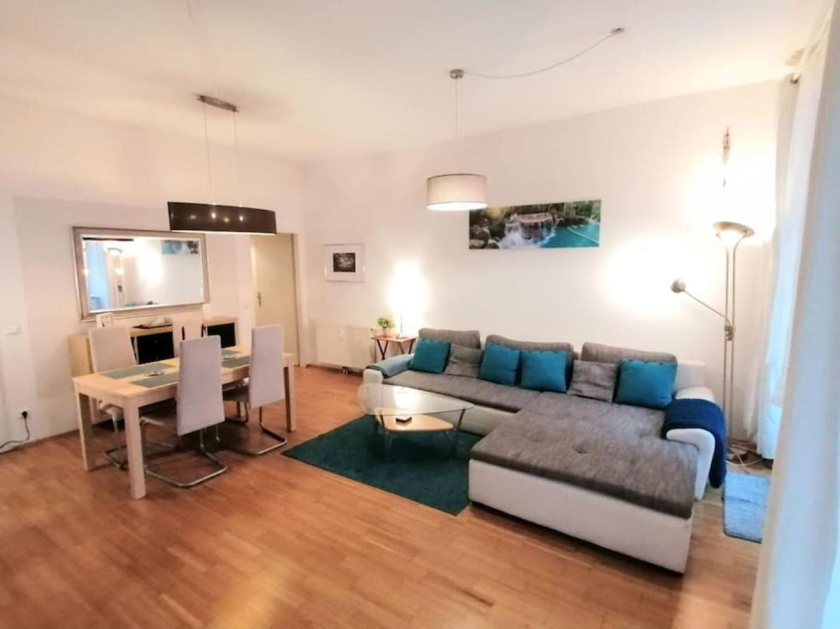 Nd Exquisites Wundervolles Ruhiges Terrassenapartment Mit Garage Vídeň Exteriér fotografie