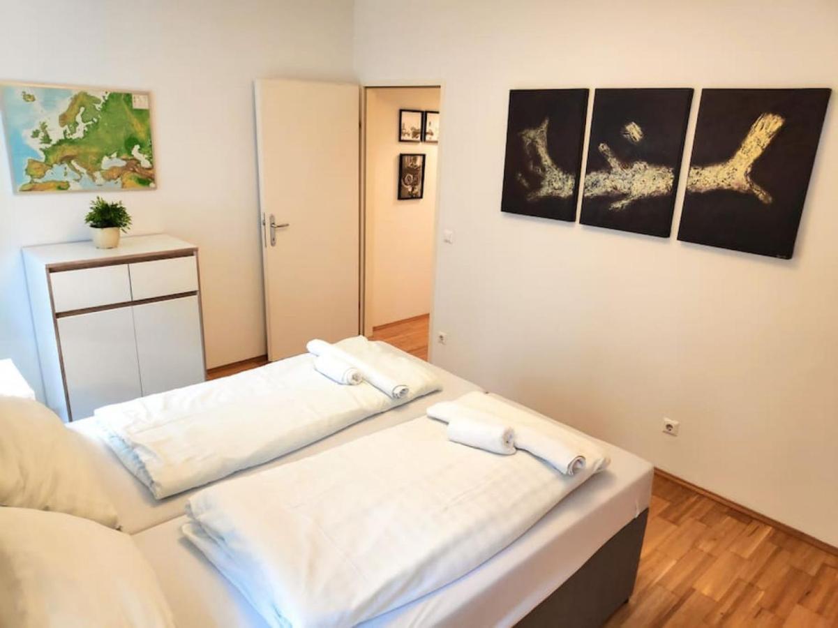 Nd Exquisites Wundervolles Ruhiges Terrassenapartment Mit Garage Vídeň Exteriér fotografie